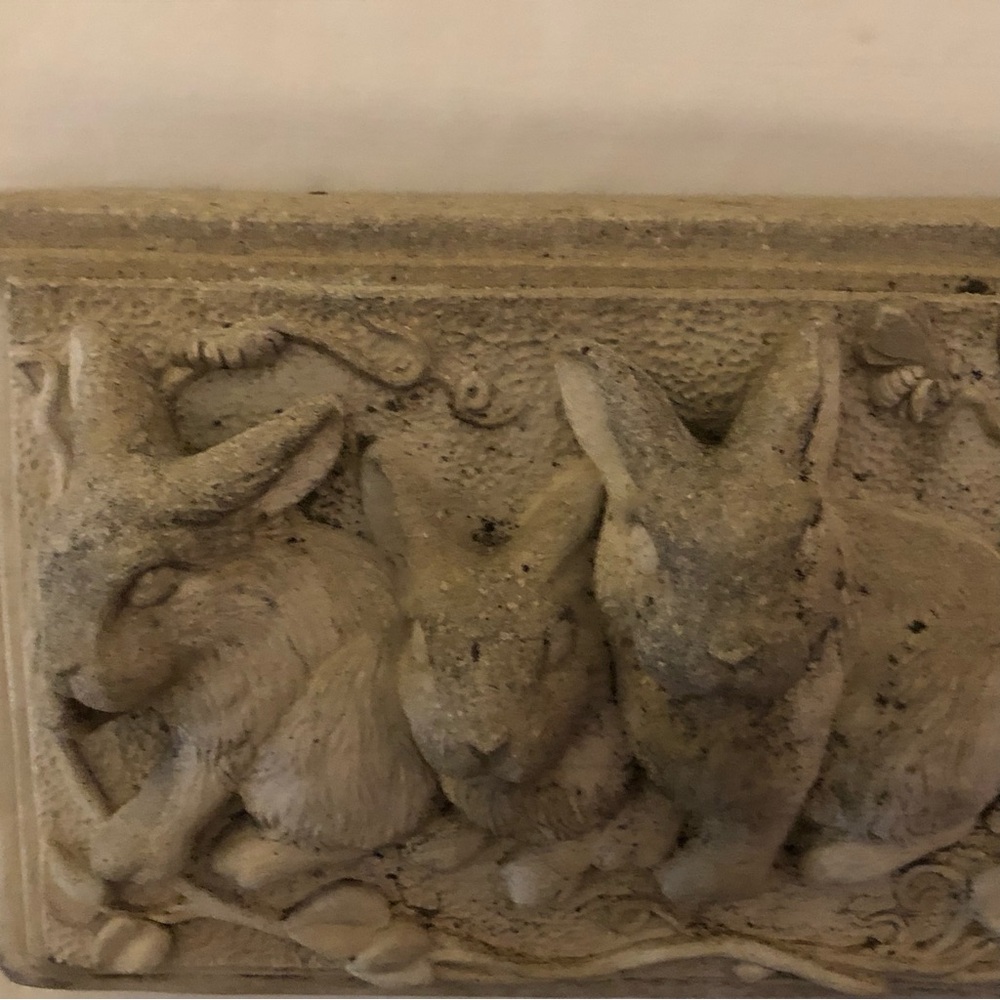Decorative Rabbit Wall Plaque in Weathered Stone Finish - Picture 5 of 10